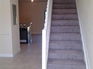 3217 SE 4th St, Homestead, FL 33033