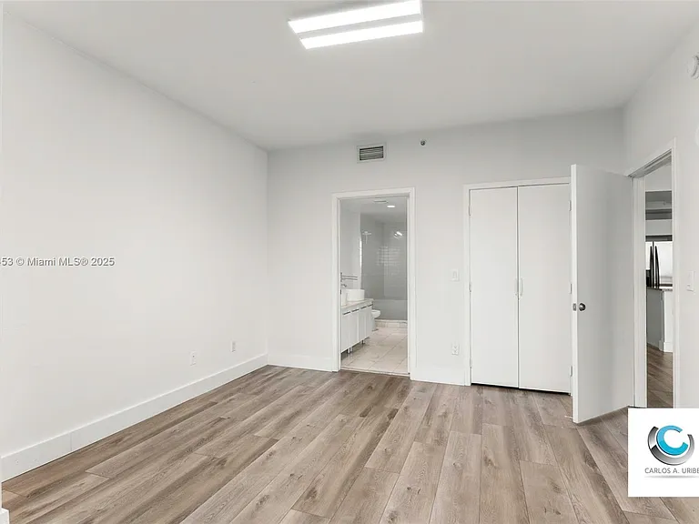 888 Biscayne Blvd #9110 — Photo 11
