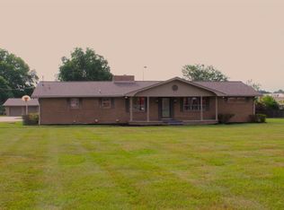 3220 Olivet Church Rd, Paducah, KY 42001