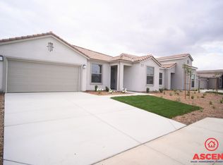 7419 Peach Grove Ln, Bakersfield, CA 93313