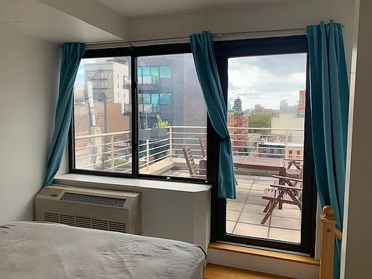 Rented by Marc Alloul, LREB | media 5