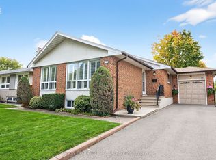 37 Tapley Dr, Toronto, ON M9R3P2