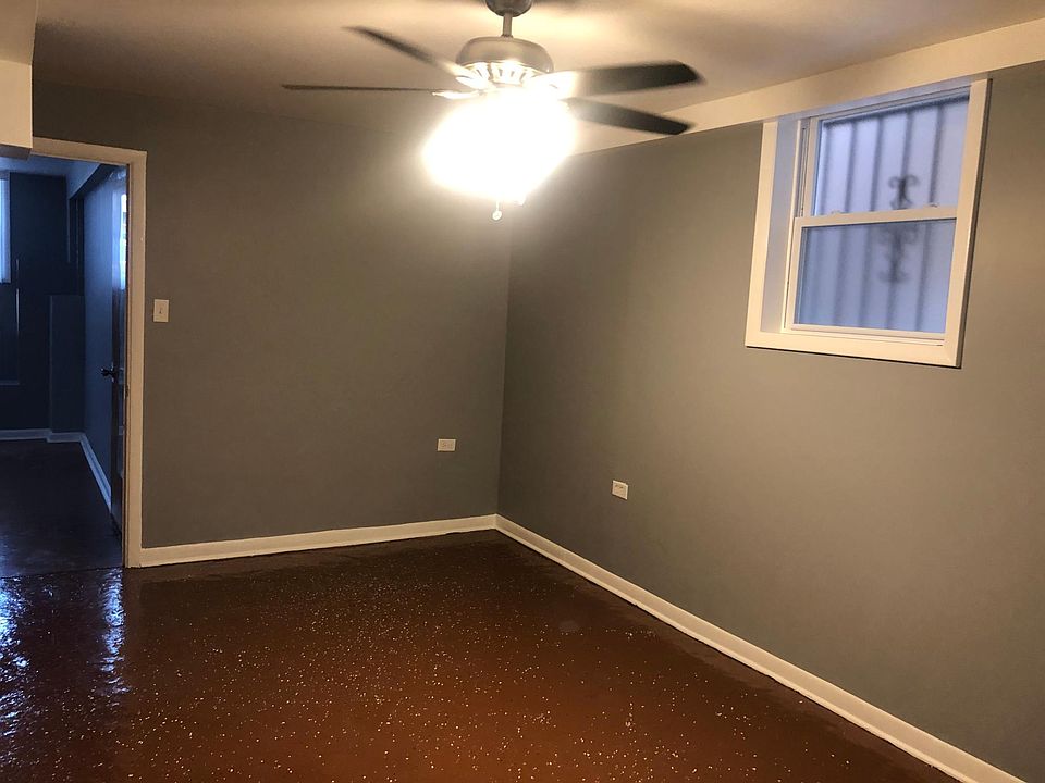 Bed room rear to front view