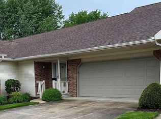 1415 Pembroke Cir APT 2, Goshen, IN 46526