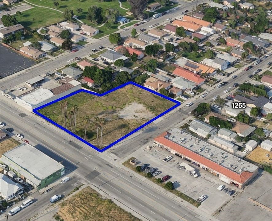 1st image of 757 N Mount Vernon Ave Lot 9