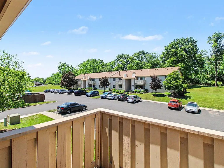 902 Dogwood Ct — Photo 24