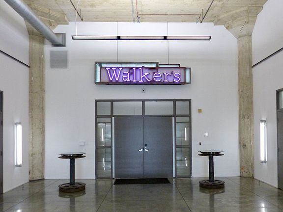 2nd image of 115 W 4th St #Penthouse 7