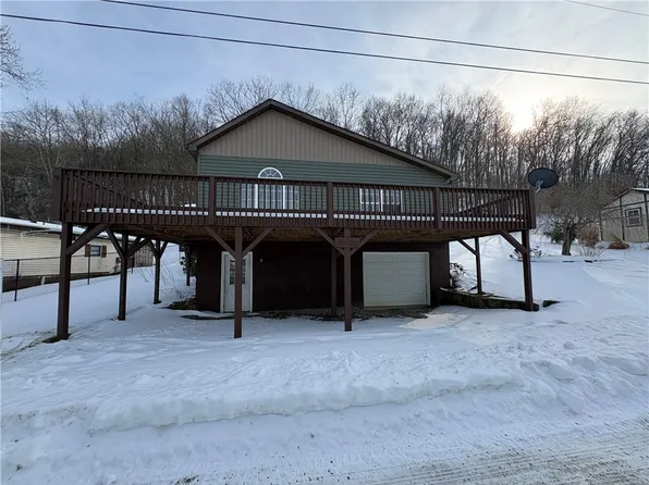 1014 5th St, Nu Mine, PA 16244