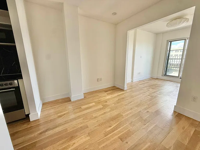 830 Saint Johns Pl #5F — Photo 5