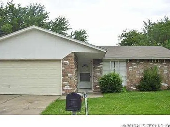 10975 E 37th St, Tulsa, OK 74146