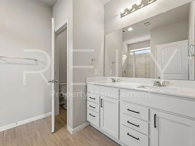 2412 Star Hill Rnch — Photo 22