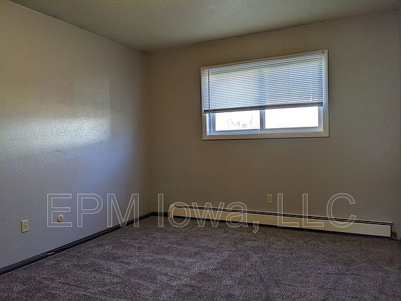 5th image of 101 16th Ave NW #13