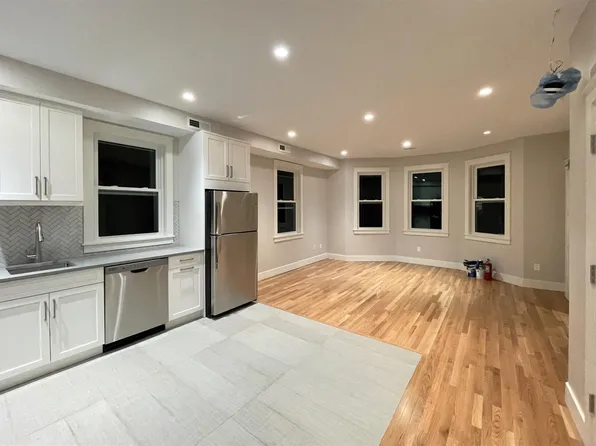 72 Spring St, Cambridge, MA 02141