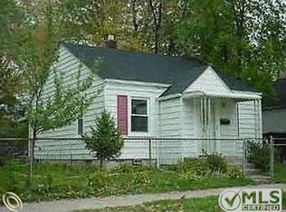 8211 Packard Ave, Warren, MI 48089