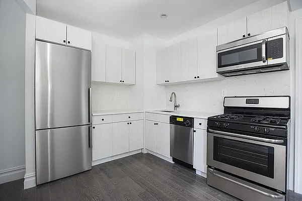 Rented by Platinum Properties | media 20