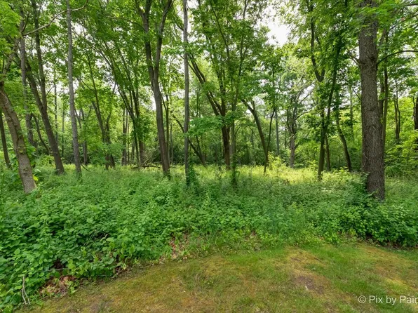 39225 Rangers Way #6, Antioch, IL 60002