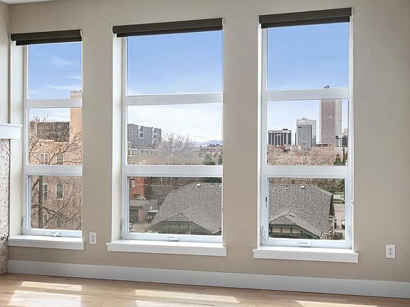 2nd image of 1738 N Franklin St Unit 3-B