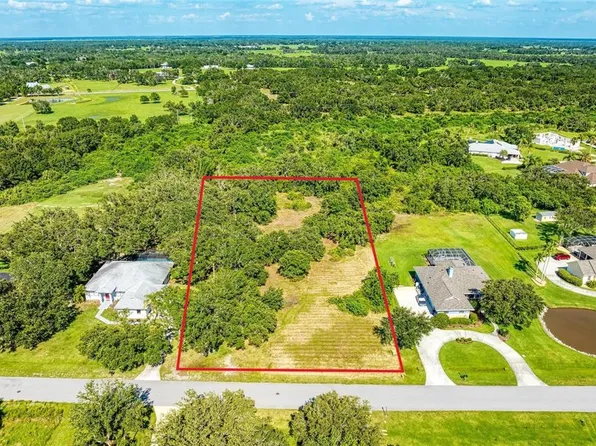 21 Kingsdown Dr, Sarasota, FL 34240