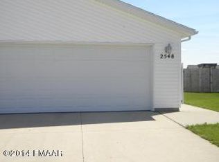 2548 Amber Valley Ct S, Fargo, ND 58104