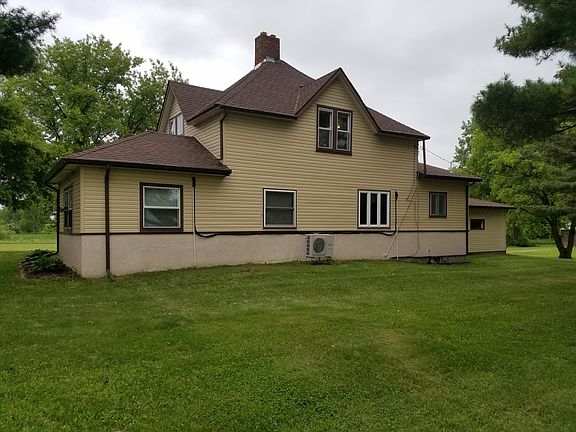 3rd image of 57810 Glenview Ave