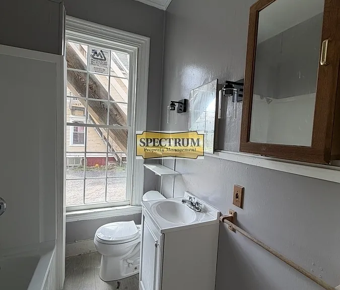 25 Winter St #1 — Photo 9