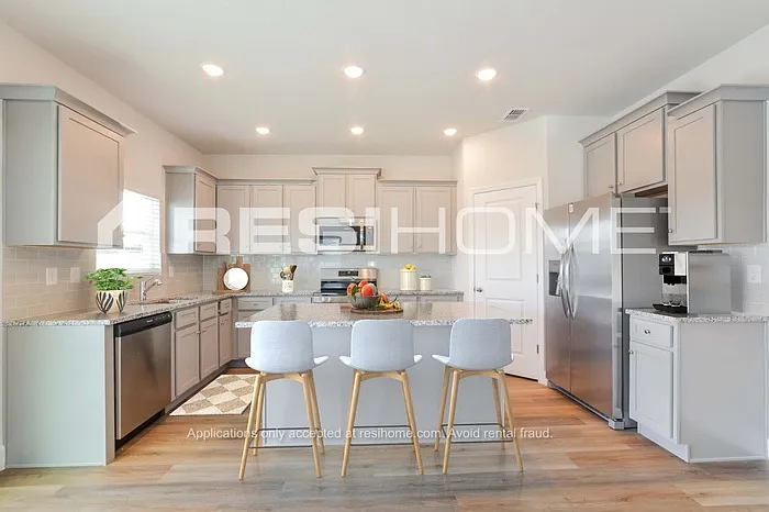 5245 Hartwood Loop — Photo 4