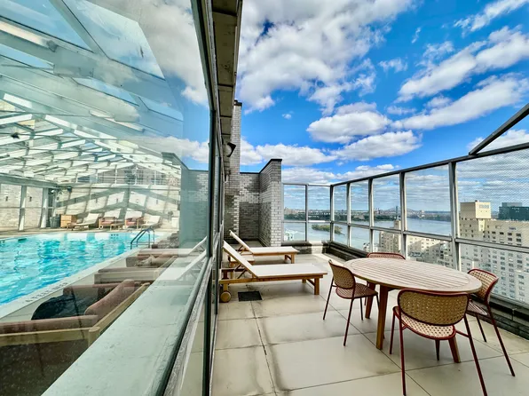 501 East 87th Street image 11 of 17