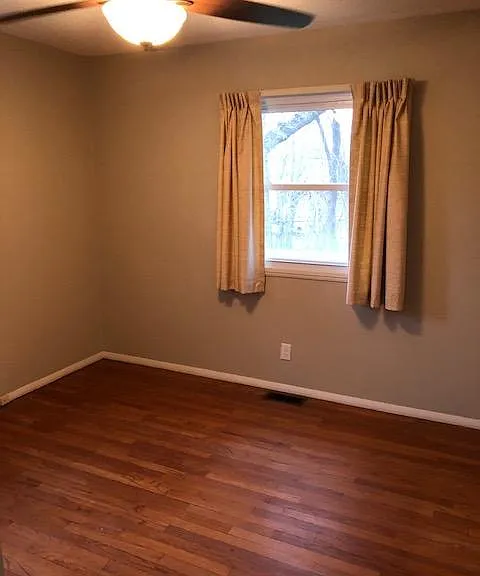 1234 Ozark St NE — Photo 10
