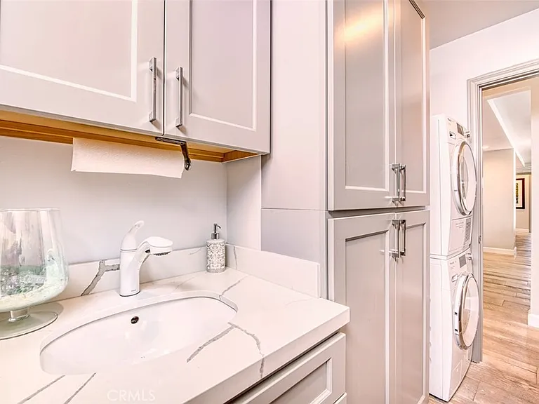 3121 W Coast Hwy #7AB — Photo 24