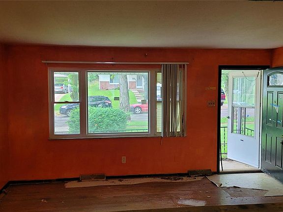 5th image of 3023 Wheaton Ave