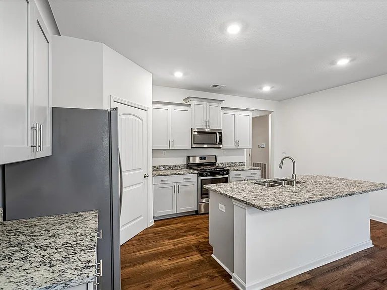 4786 Barrett Oaks Dr — Photo 11