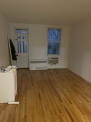 2nd image of 171 E 77th St #1H
