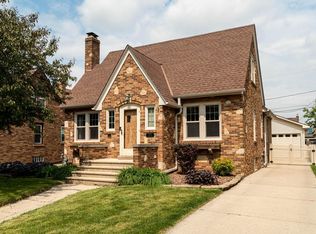 2620 Lincoln Rd, Kenosha, WI 53143