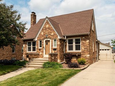 2620 Lincoln ROAD, Kenosha, WI, 53143