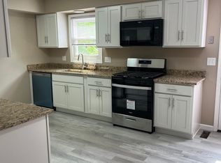 4751 Stow Rd, Stow, OH 44224