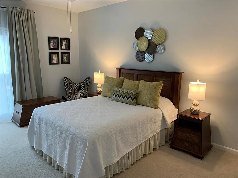 Saint Ives Ct — Photo 29