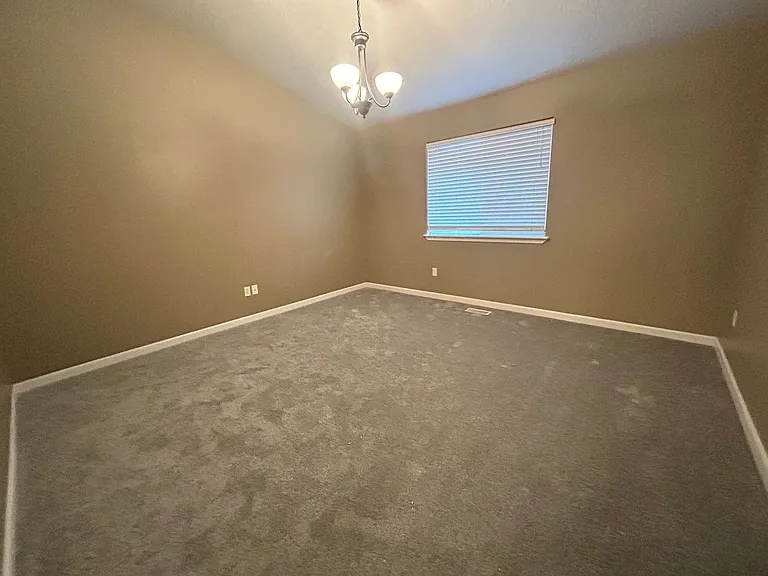 115 E Cassidy Dr — Photo 14