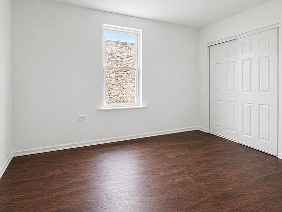 5th image of 5720 W Cermak Rd #2F