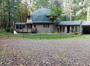 7133 Rockydale Rd, Cave Junction, OR 97523