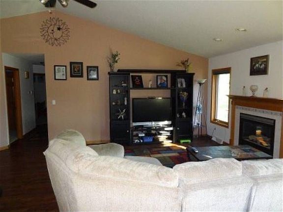 Living Room & Fireplace