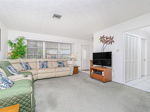 5th image of 320 De Lido Ct
