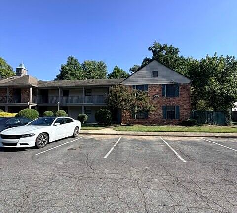 2nd image of 3097 Colonial Way APT P