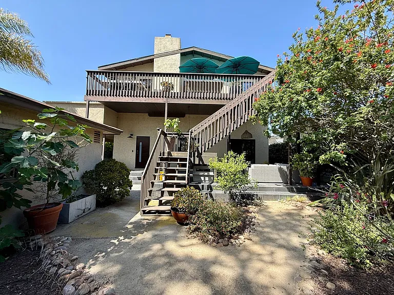 4221 Hill St — Photo 10
