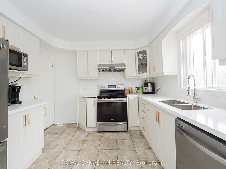 78 Peachwood Cres #13 — Photo 10