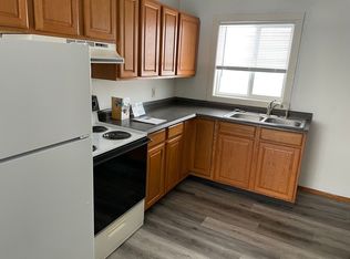 2710 9th St N APT 1, Fargo, ND 58102
