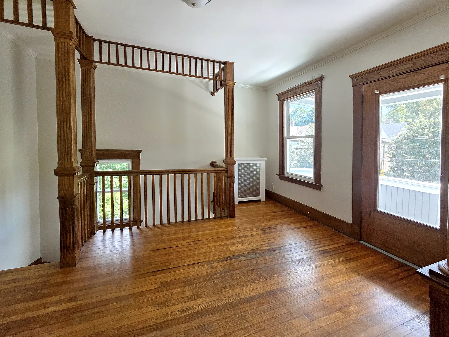 3 bed, 1726 sqft, $2,395 — Photo 4
