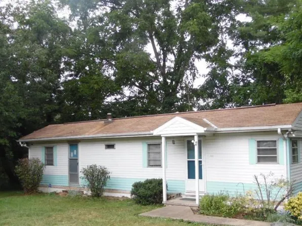 116 1/2 Houston St, Lexington, VA 24450