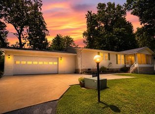 603 Madison Ln, Hendersonville, NC 28792