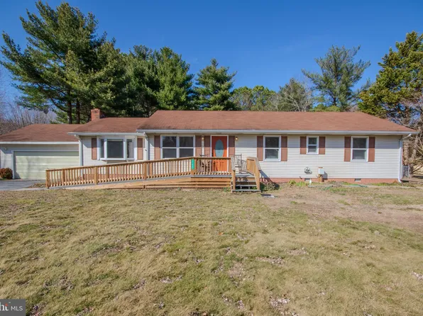 27042 Pemberton Dr, Salisbury, MD 21801