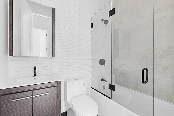 Rented by Freestone Property Group | media 12